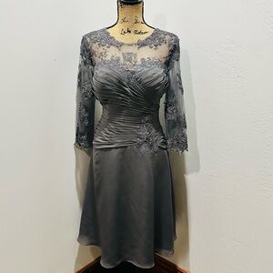 Women JJs House Silver Satin Lace Long Sleeve Short Mother of Bride Dress Size 8